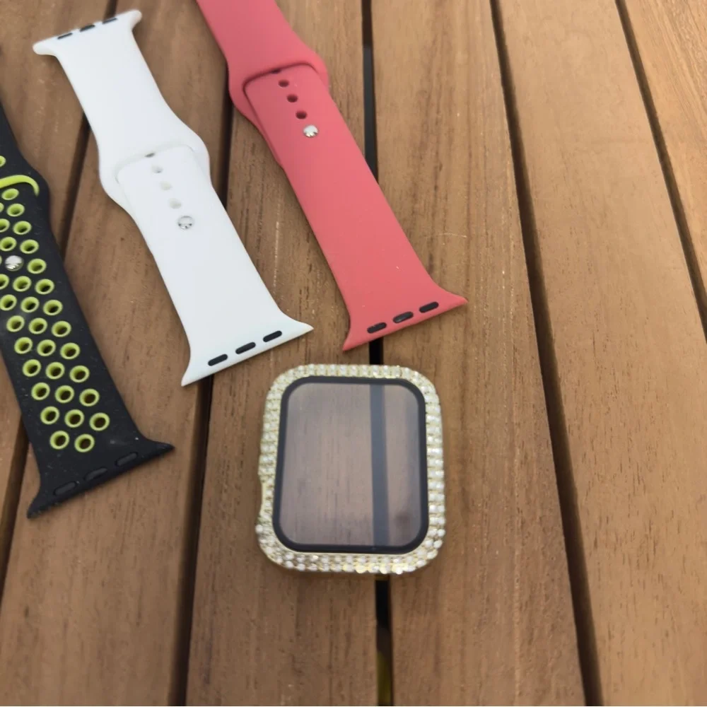 NEW Smartwatch Cover with Interchangeable Bands, 42-44m